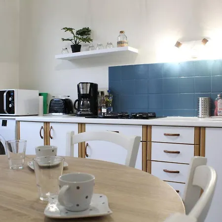 Maisonnette Renovee Avec Jardin A - Fr-1-246a-87 بيت للعطل *
